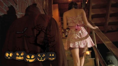 Stunning Pretty Tight Pussy Hot Girl´s Halloween Treat Big Cock is Facial Cumshot Direct into Mouth