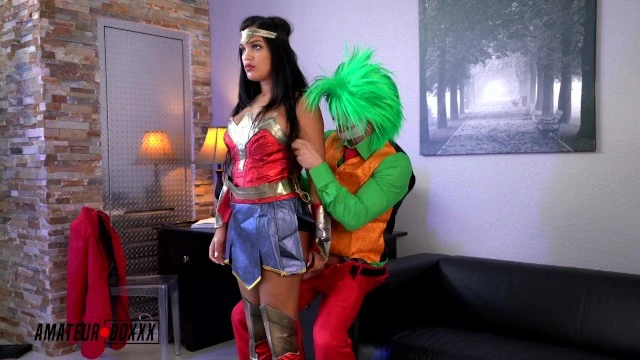 Wonder Woman Gets Fucked by the Joker - Parody - Amateur Boxxx